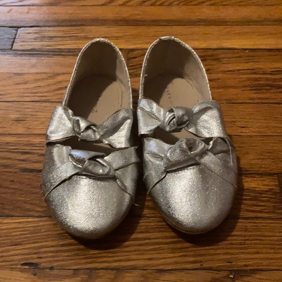 Zara Other - Zara silver glitter knot bow toddler shoes